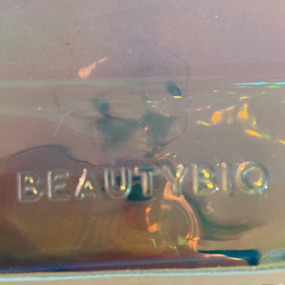 Lot of 4 New Pink/Rose Gold Cosmetic Bags. Great for Travel. - Picture 3 of 9